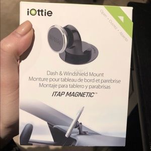 Ottie Phone holder for Car